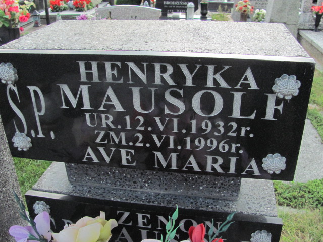 Zenon Mausolf Szczutowo - Grobonet - Wyszukiwarka osób pochowanych