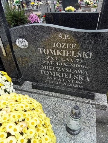 Grób Mieczysława Tomkielska